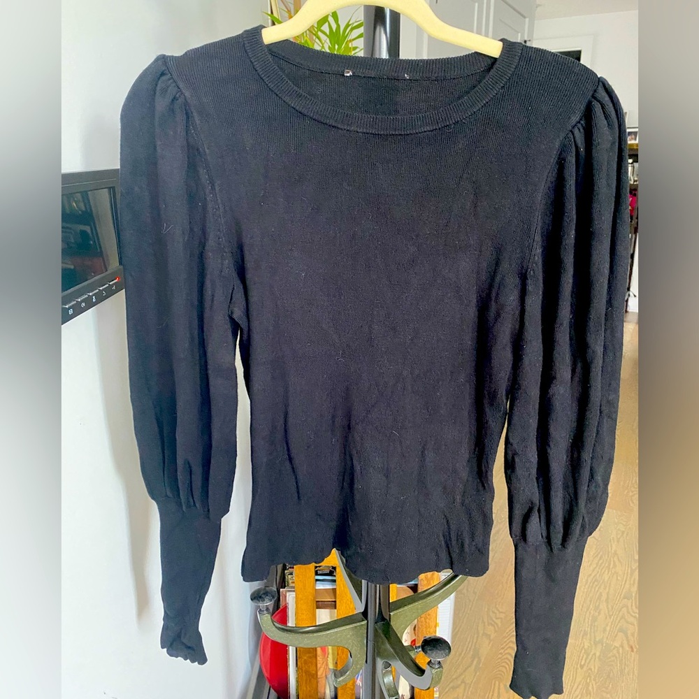 Black puff sleeve sweater